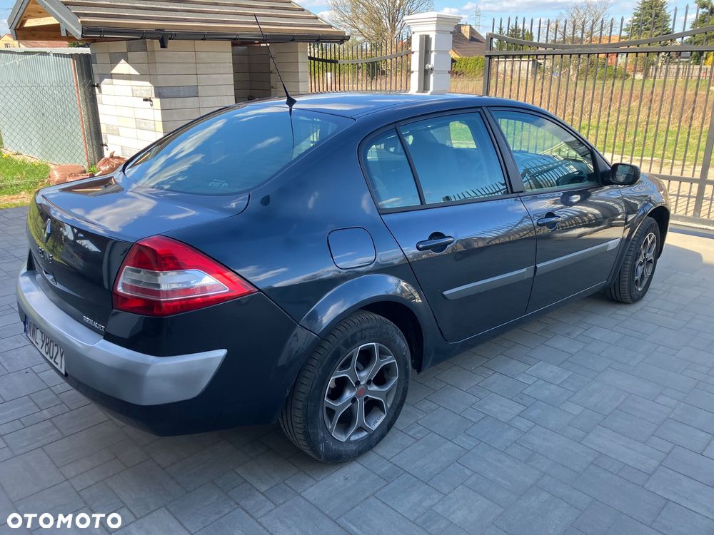 Renault Megane 1.6 16V Luxe Expression - 5