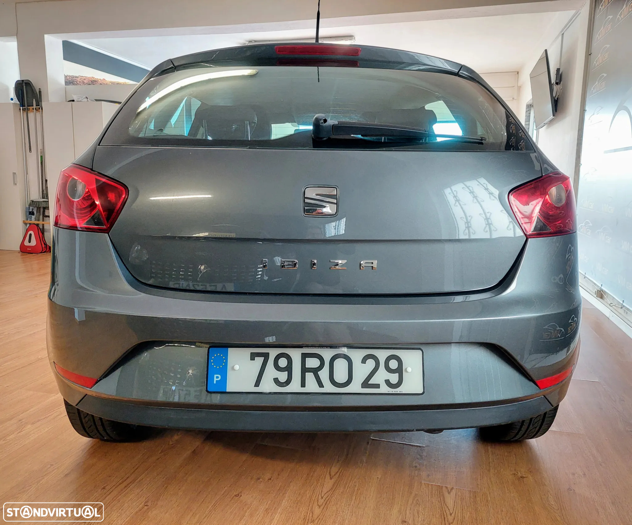 SEAT Ibiza 1.0 Reference - 10