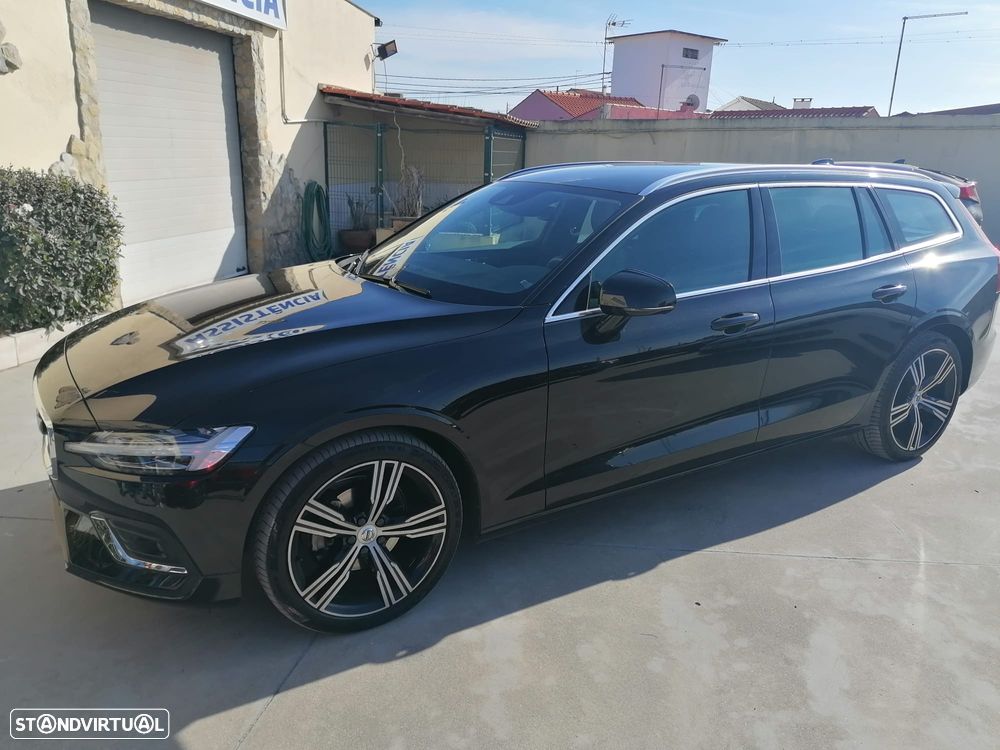 Volvo V60 2019 photo 2