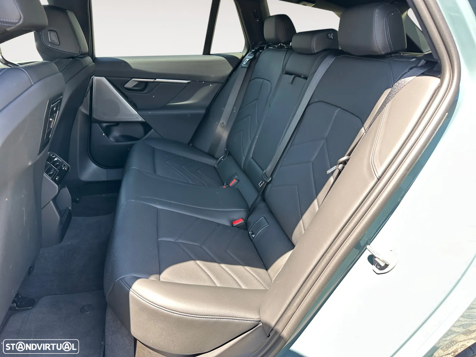 BMW i5 Touring eDrive40 - 15