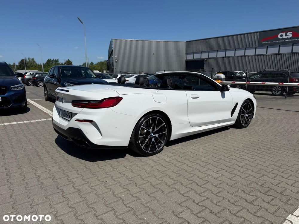 BMW Seria 8 - 7