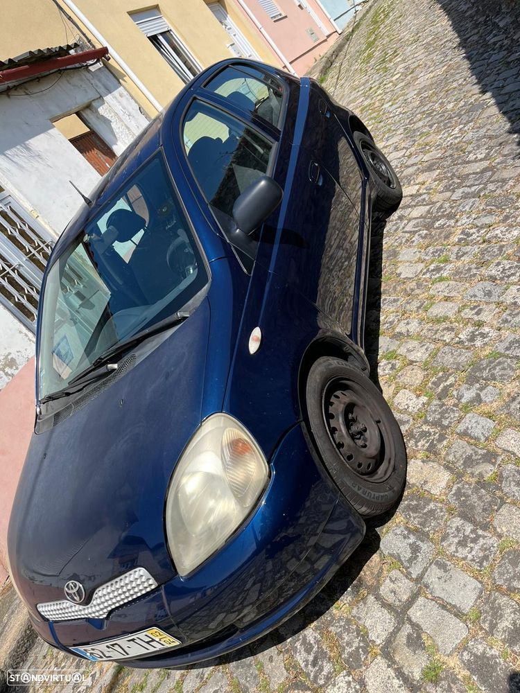 Toyota Yaris 1.0 Luna ABS - 2