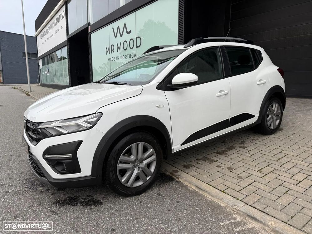 Dacia Sandero 1.0 ECO-G Essential Bi-Fuel - 1