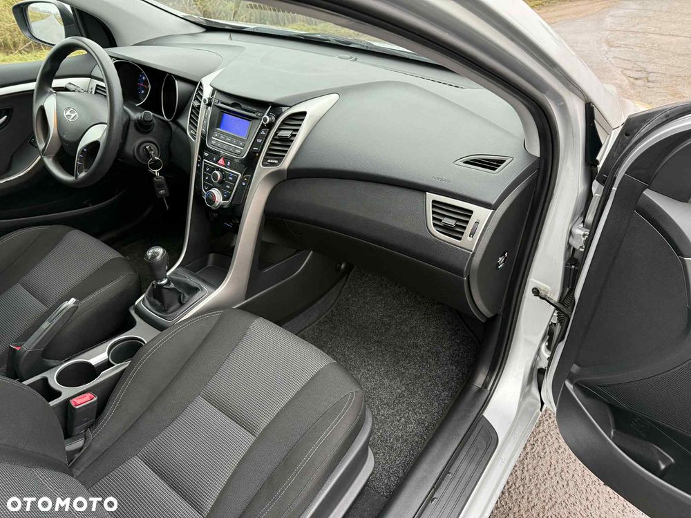 Hyundai i30 1.4 Comfort - 8