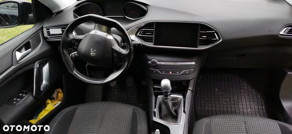 Peugeot 308 SW 1.5 BlueHDi Active S&S - 13