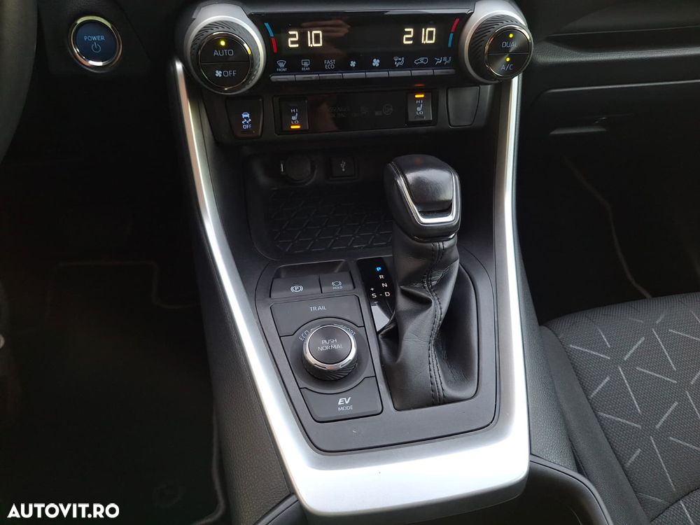 Toyota RAV4 2.5 4x4 Comfort - 26