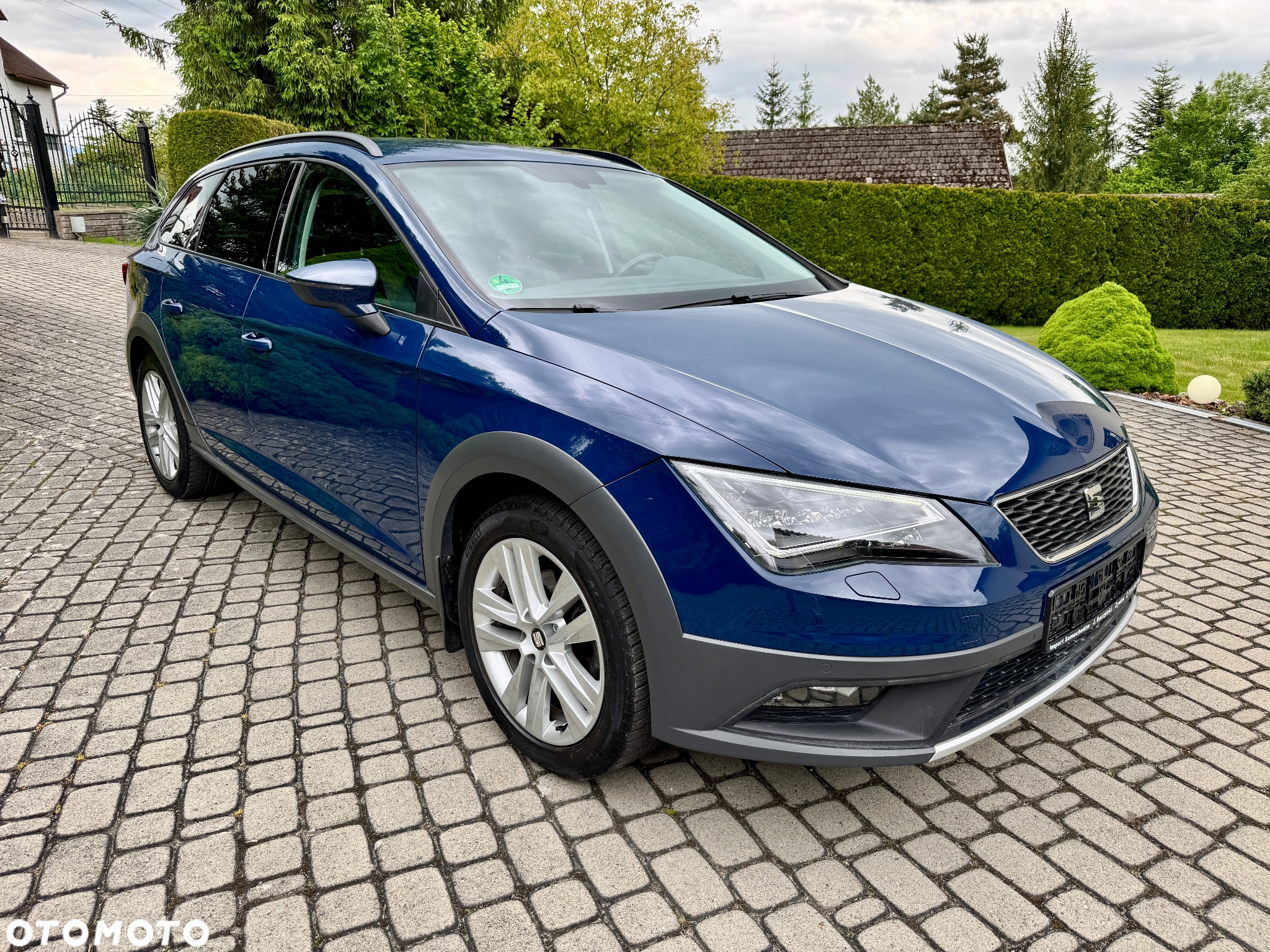 Seat Leon 1.4 TSI Start&Stop XCELLENCE - 2