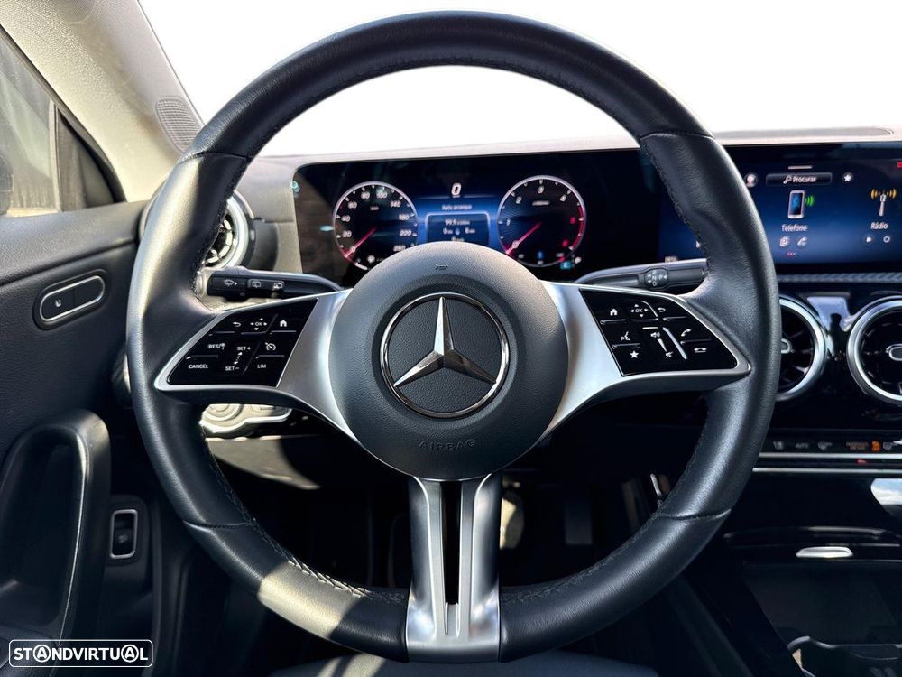 Mercedes-Benz CLA 180 d Shooting Brake Style Plus Aut. - 13