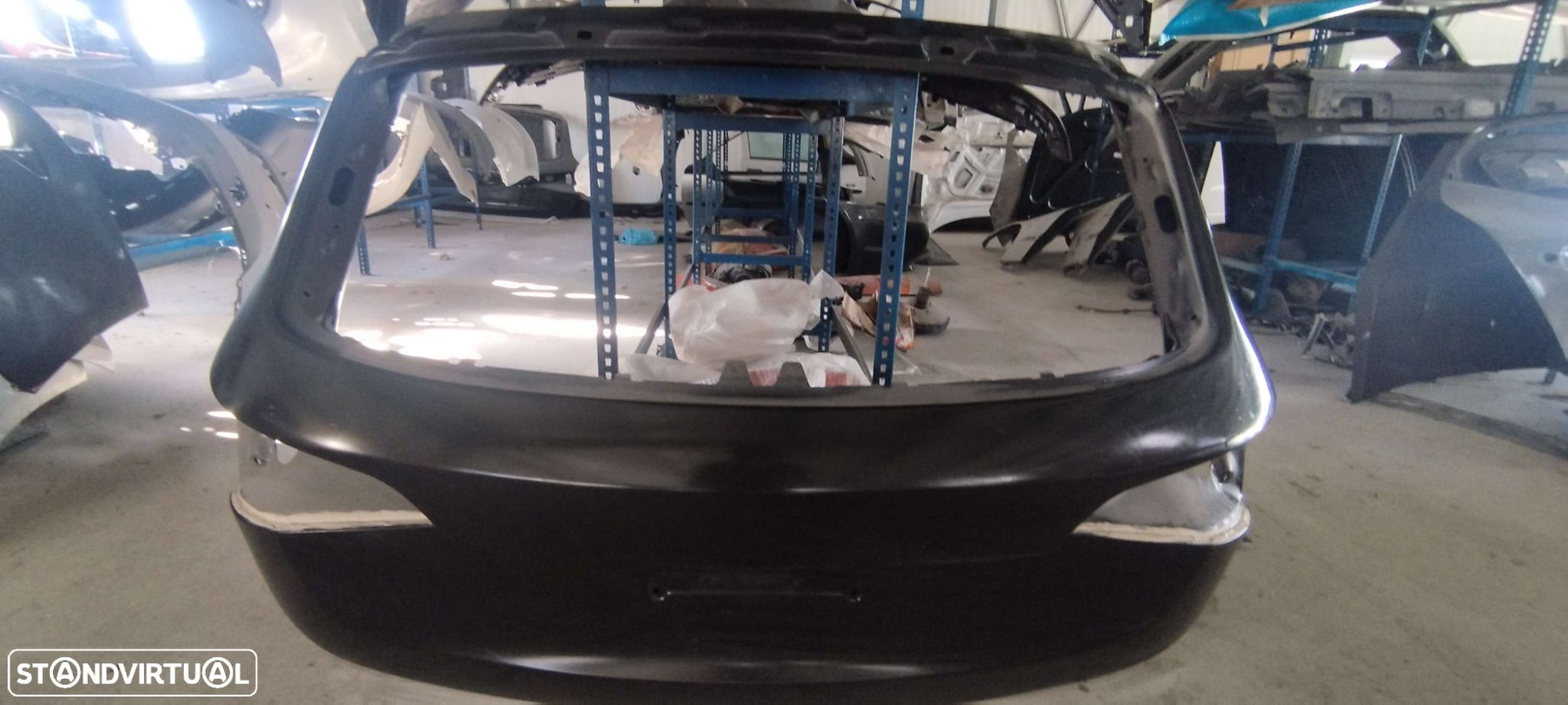 TAMPA DA MALA AUDI Q5 - 1