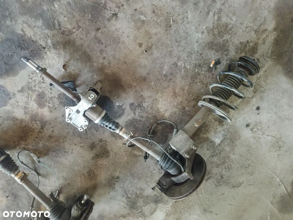 CITROEN C4 I 2008R 1.6 16V ZWROTNICA PIASTA MAKPERSON KOMPLET PRAWA - 1