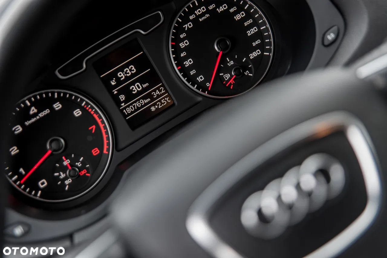 Audi Q3 2.0 TFSI Quattro - 14