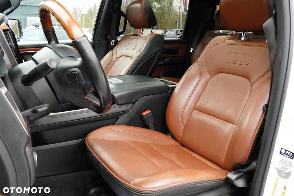 RAM 1500 5.7 Crew Cab Longhorn - 22