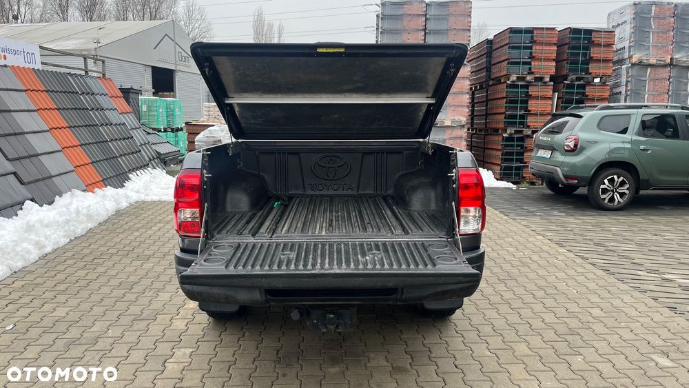 Toyota Hilux 2.4 D-4D Double Cab SR5 4x4 - 5