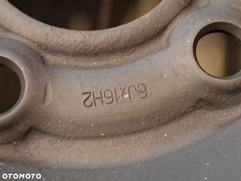 Felgi stalowe 16 cali komplet Renault Trafic III 2019 rok z czujnikami - 7