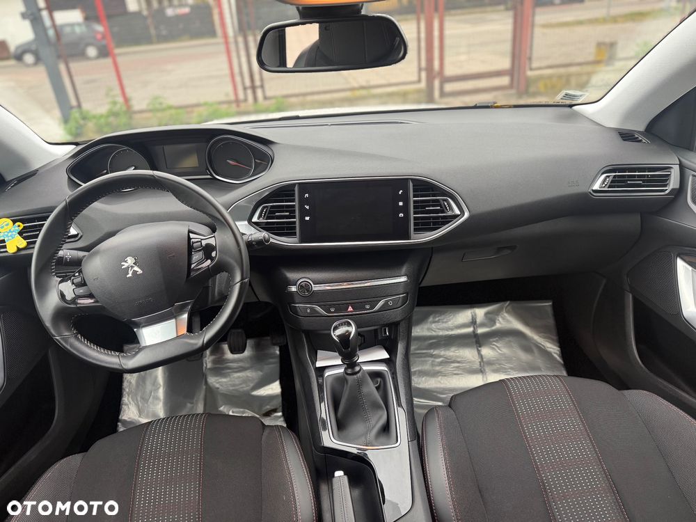 Peugeot 308 BlueHDi 100 Stop & Start Access - 4