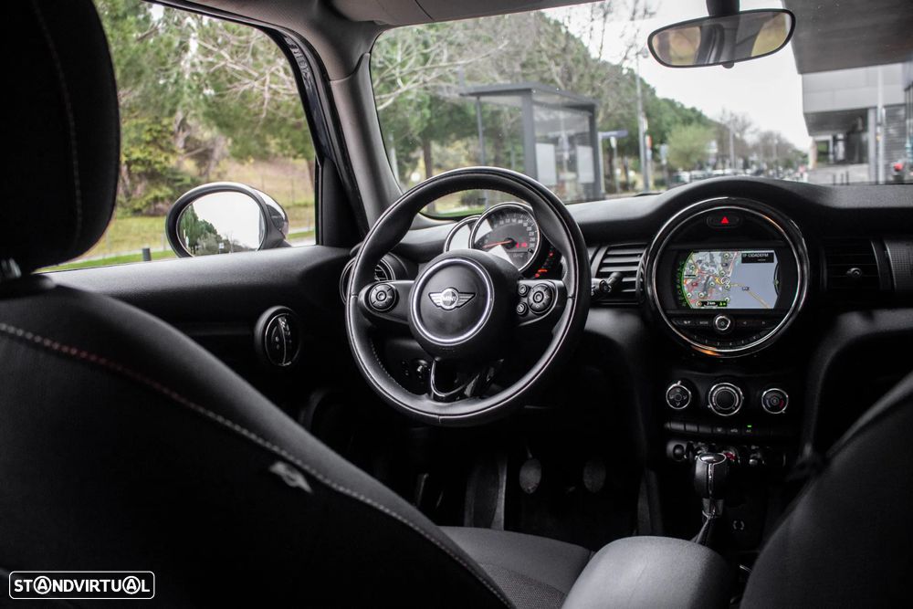 MINI 5 Portas Cooper D - 34