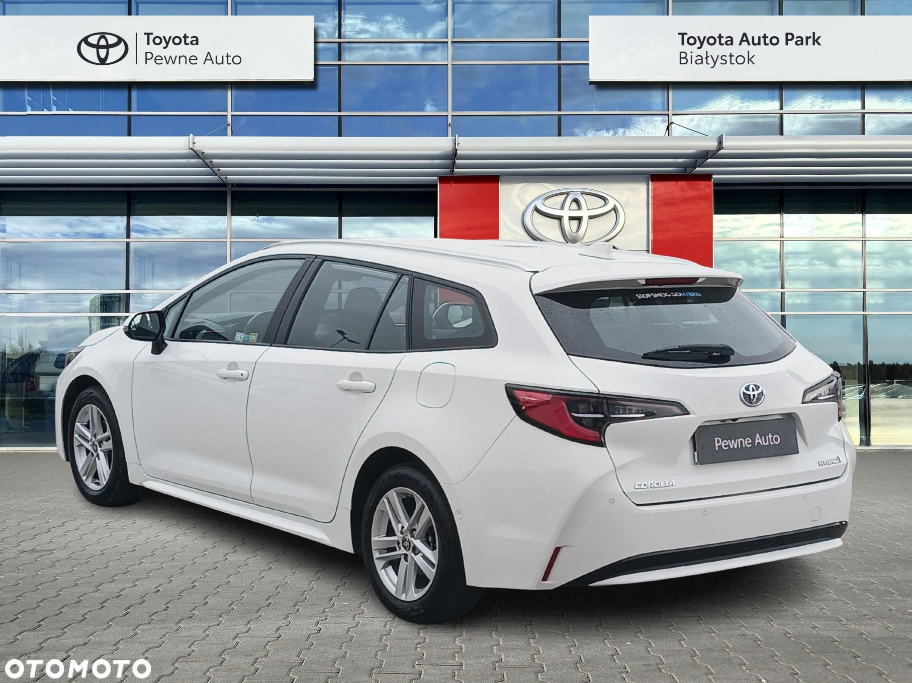 Toyota Corolla 1.8 Hybrid Comfort - 3