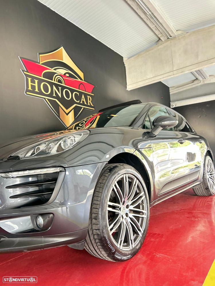 Porsche Macan - 2