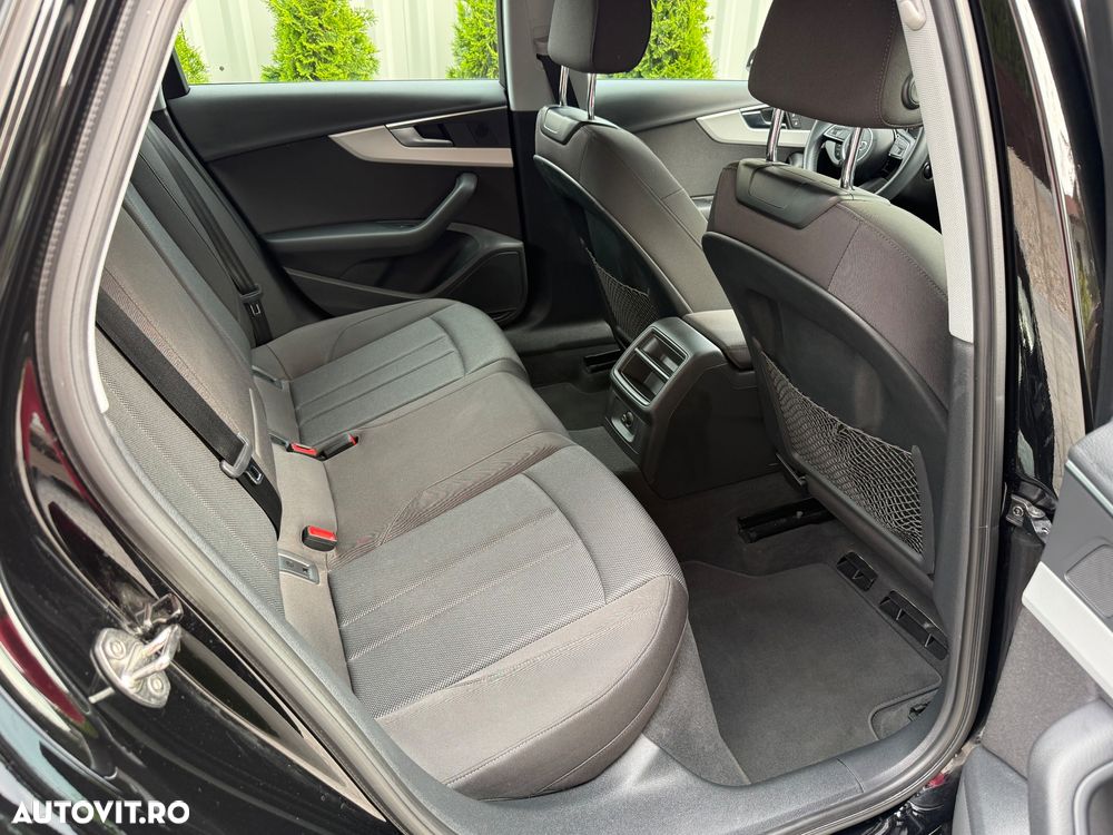 Audi A4 35 TDI S tronic MHEV Basic - 16