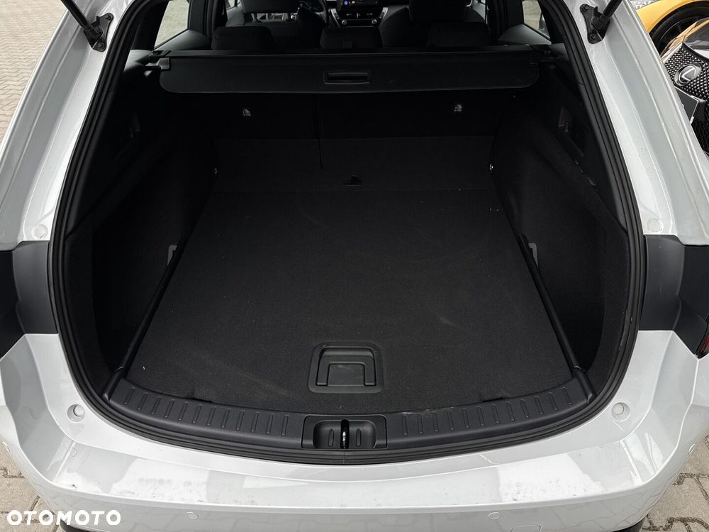 Toyota Corolla 1.8 Hybrid Comfort - 32