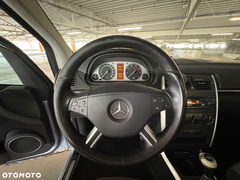 Mercedes-Benz Klasa B 170 - 11