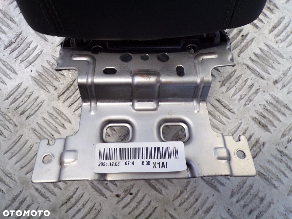 PODŁOKIETNIK SSANGYONG TIVOLI - 2