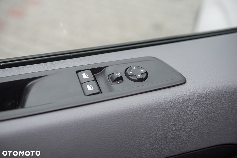 Peugeot EXPERT L2H1 - 12