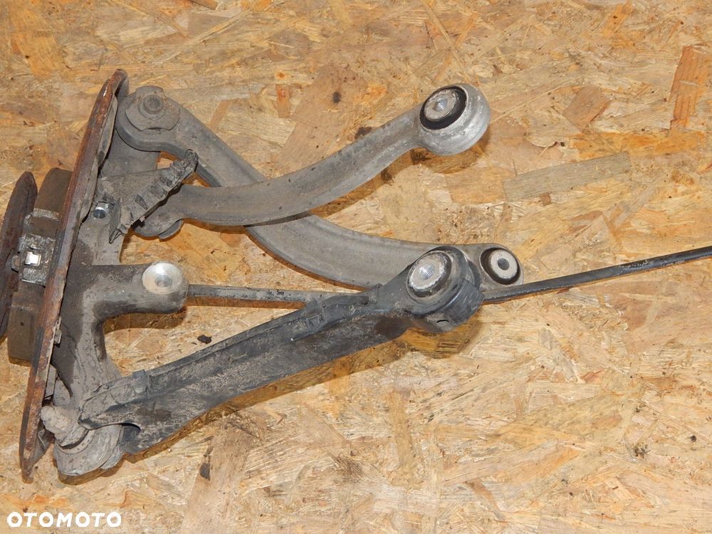 mercedes e w207 zwrotnica wahacz prawa tył 3.0 cdi - 2