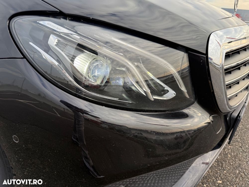 Mercedes-Benz E 220 d 9G-TRONIC - 30