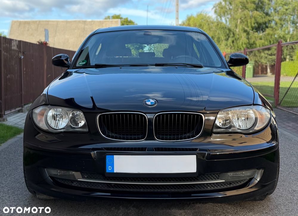BMW Seria 1 120i - 2