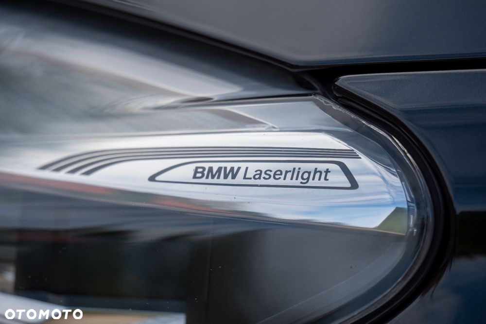 BMW Seria 7 740d xDrive - 17