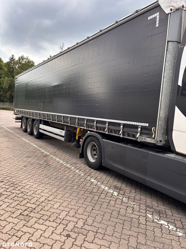 Schmitz Cargobull - 3