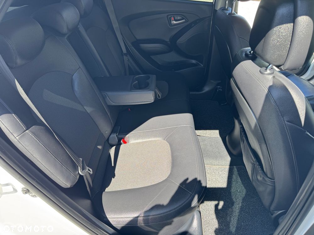 Hyundai ix35 2.0 2WD Automatik Trend - 33