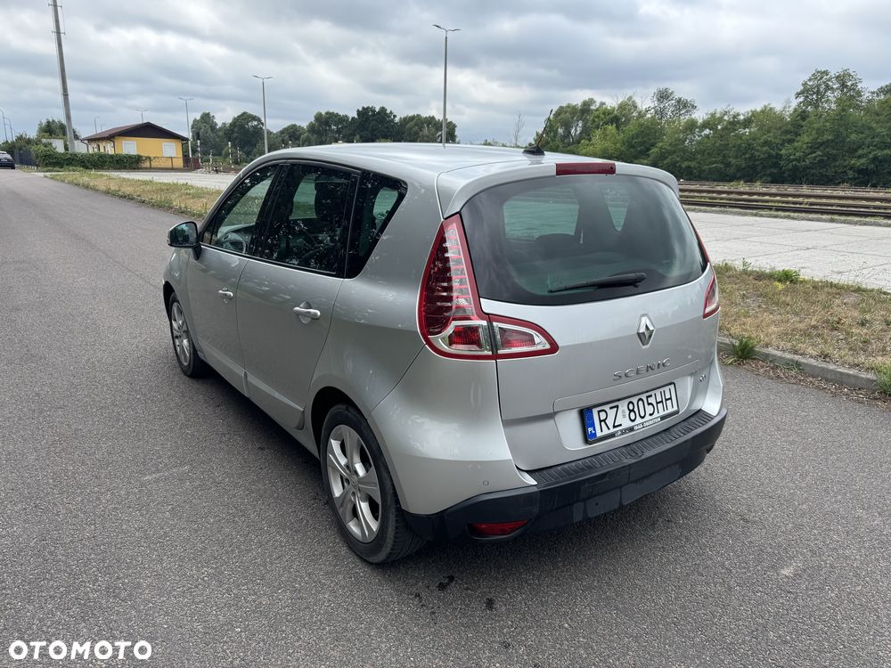 Renault Scenic - 2