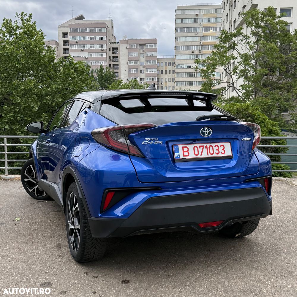 Toyota C-HR - 13
