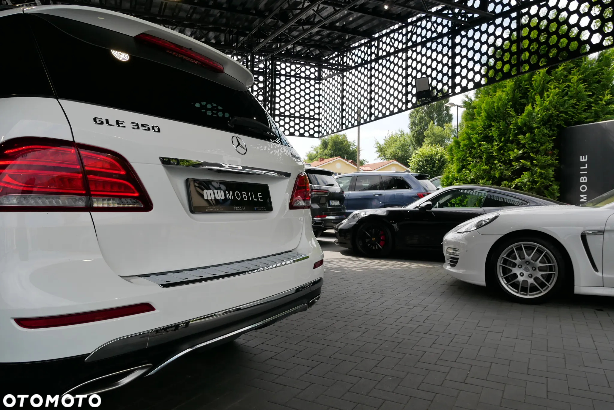 Mercedes-Benz GLE - 34