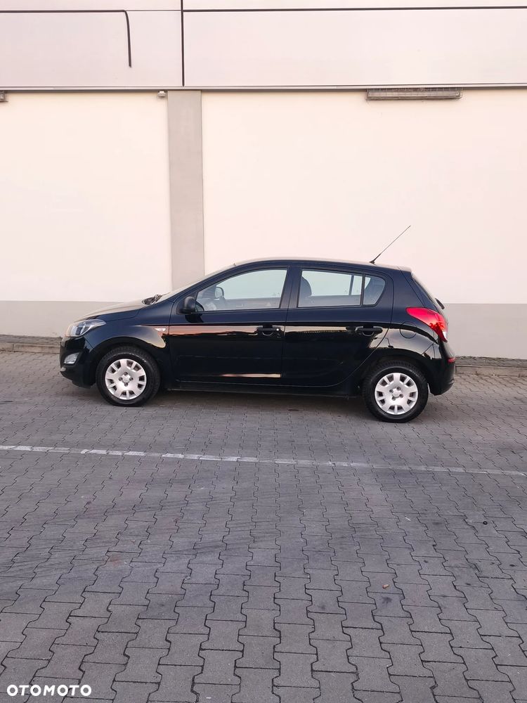 Hyundai i20 1.25 Wersja Jubileuszowa - 9