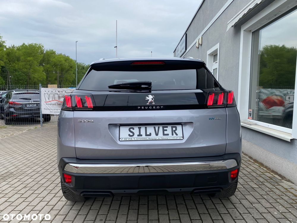 Peugeot 3008 1.6 PureTech Hybrid PHEV Allure Pack S&S EAT8 - 17