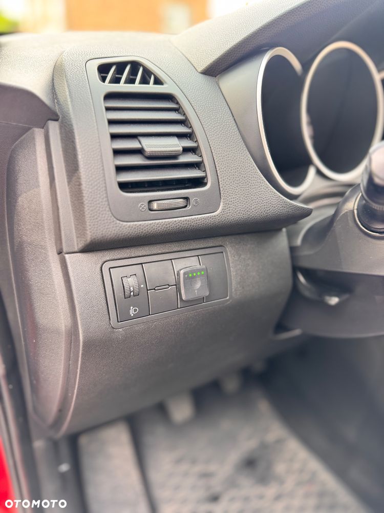 Kia Venga 1.4 L - 10