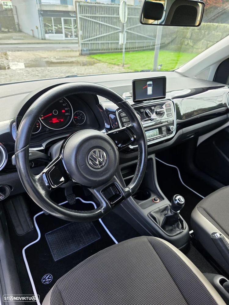 VW Up! - 12