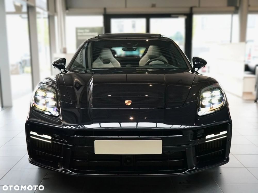 Porsche Panamera GTS - 6