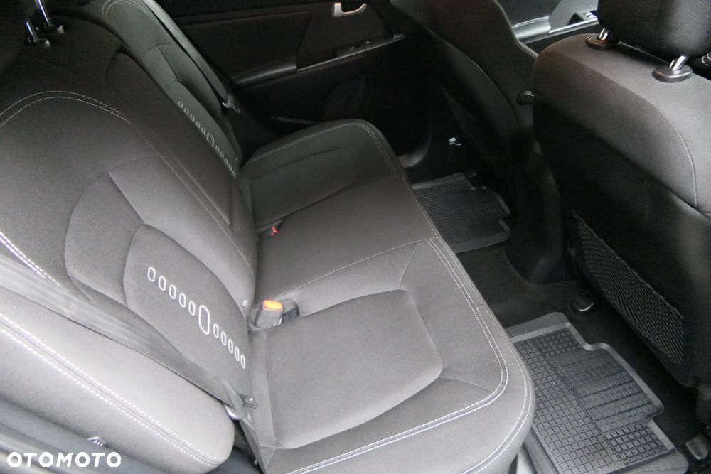 Kia Sportage 1.6 GDI Business Line L 2WD - 23