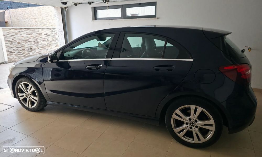Mercedes-Benz A 180 d Urban - 2