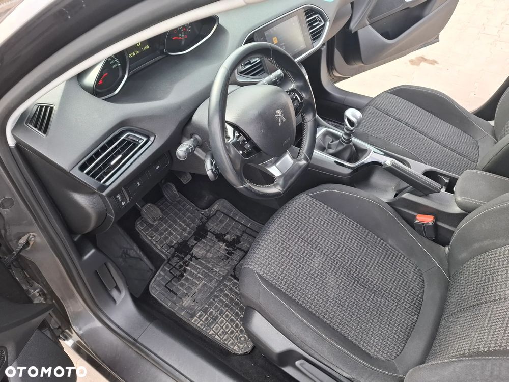 Peugeot 308 1.5 BlueHDi Active S&S - 11