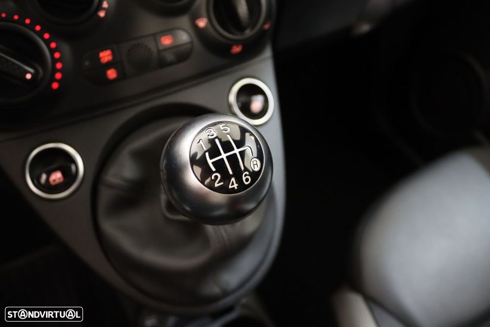 Fiat 500C 1.0 Hybrid Connect - 27