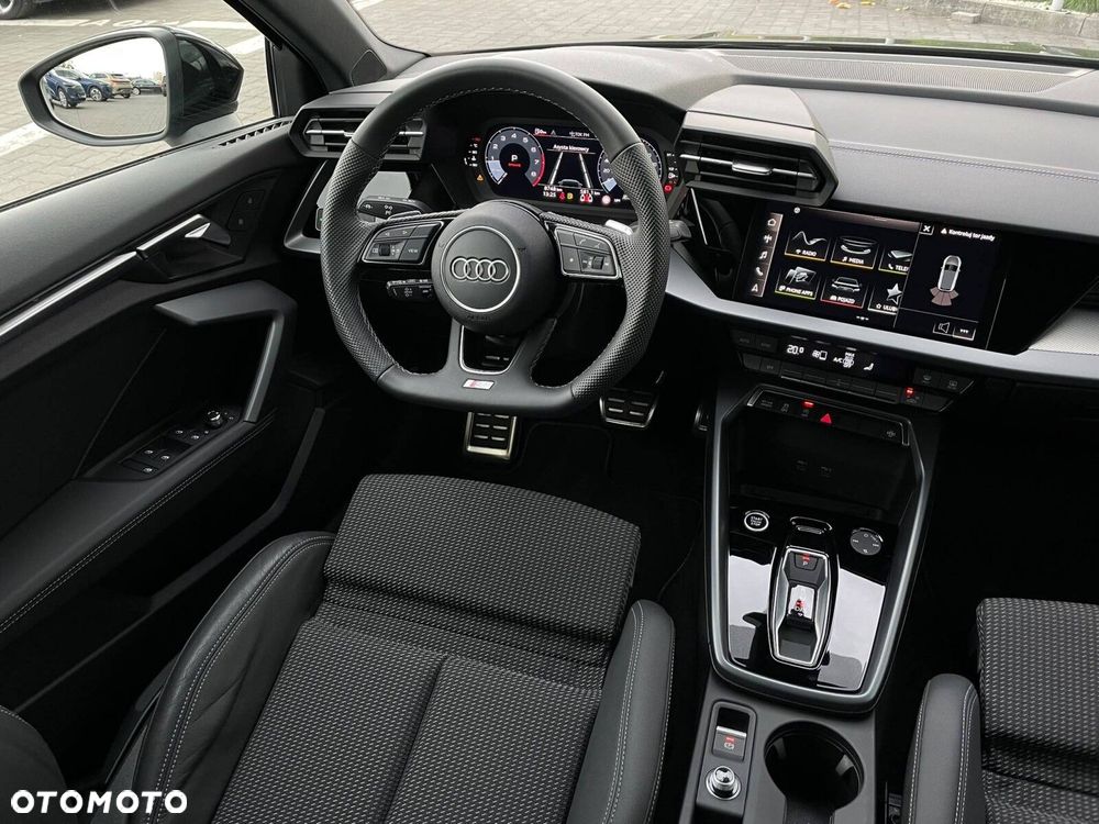 Audi A3 Sportback - 13