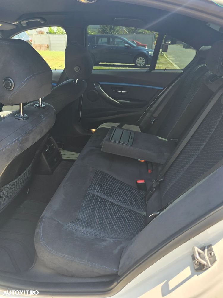 BMW Seria 3 320d xDrive AT M Sport - 15