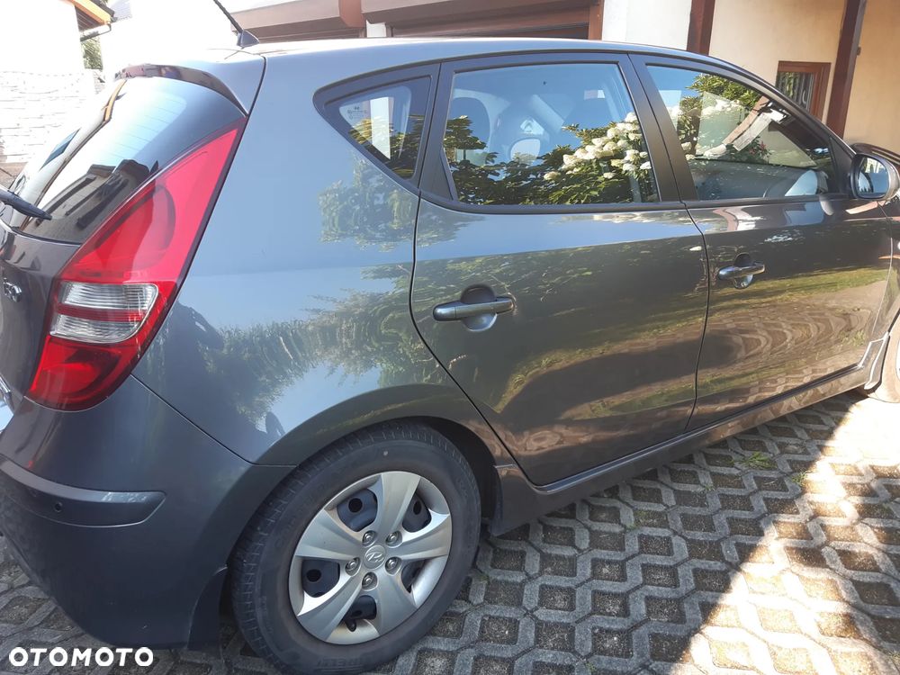 Hyundai i30 1.6 CRDi Comfort - 2