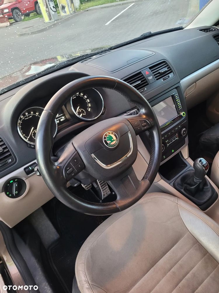 Skoda Yeti 2.0 TDI DPF 4x4 Elegance - 6