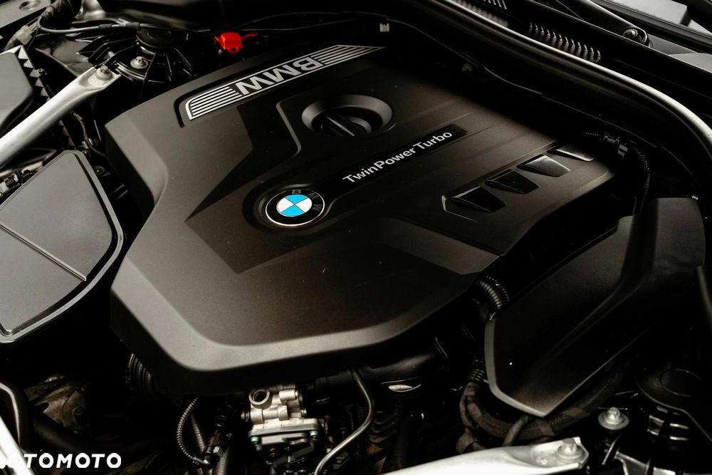 BMW Seria 5 530i GPF xDrive M Sport sport - 37